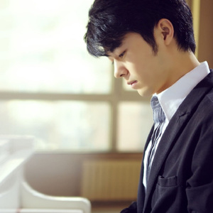 美女裸露小米su7视频
